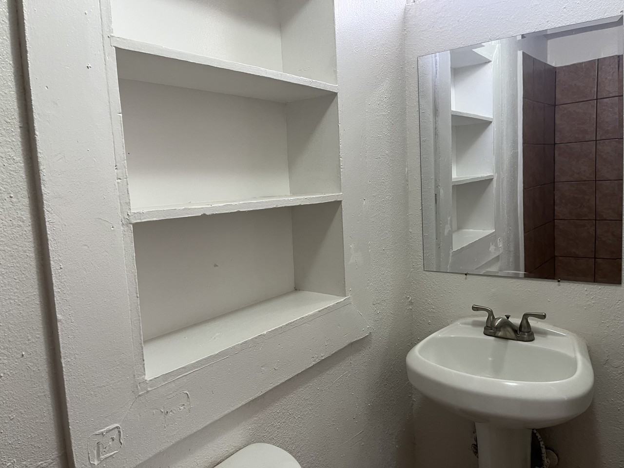 7524 2Nd St Nw - Photo 6 of 33