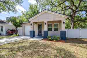 featured image of 1505 E North Bay St