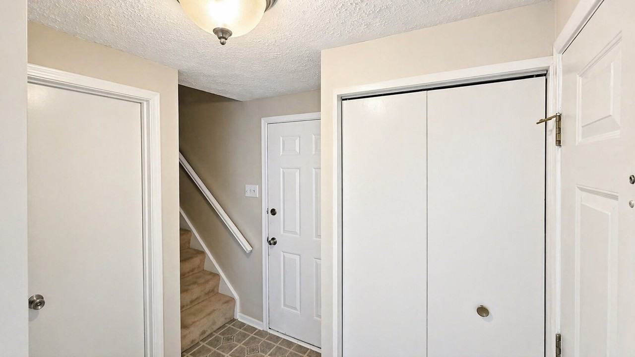 7416 Kilcreggan Ter - Photo 2 of 23