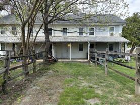 403 W South St - Photo 1 of 1