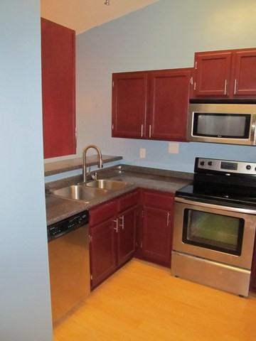 905 Piedmont Pl #1 - Photo 5 of 16