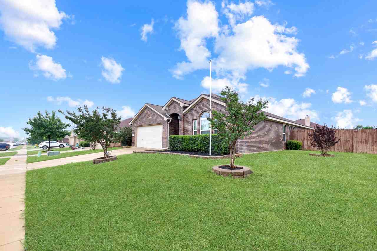 3700 Cotton Patch Dr - Photo 3 of 29