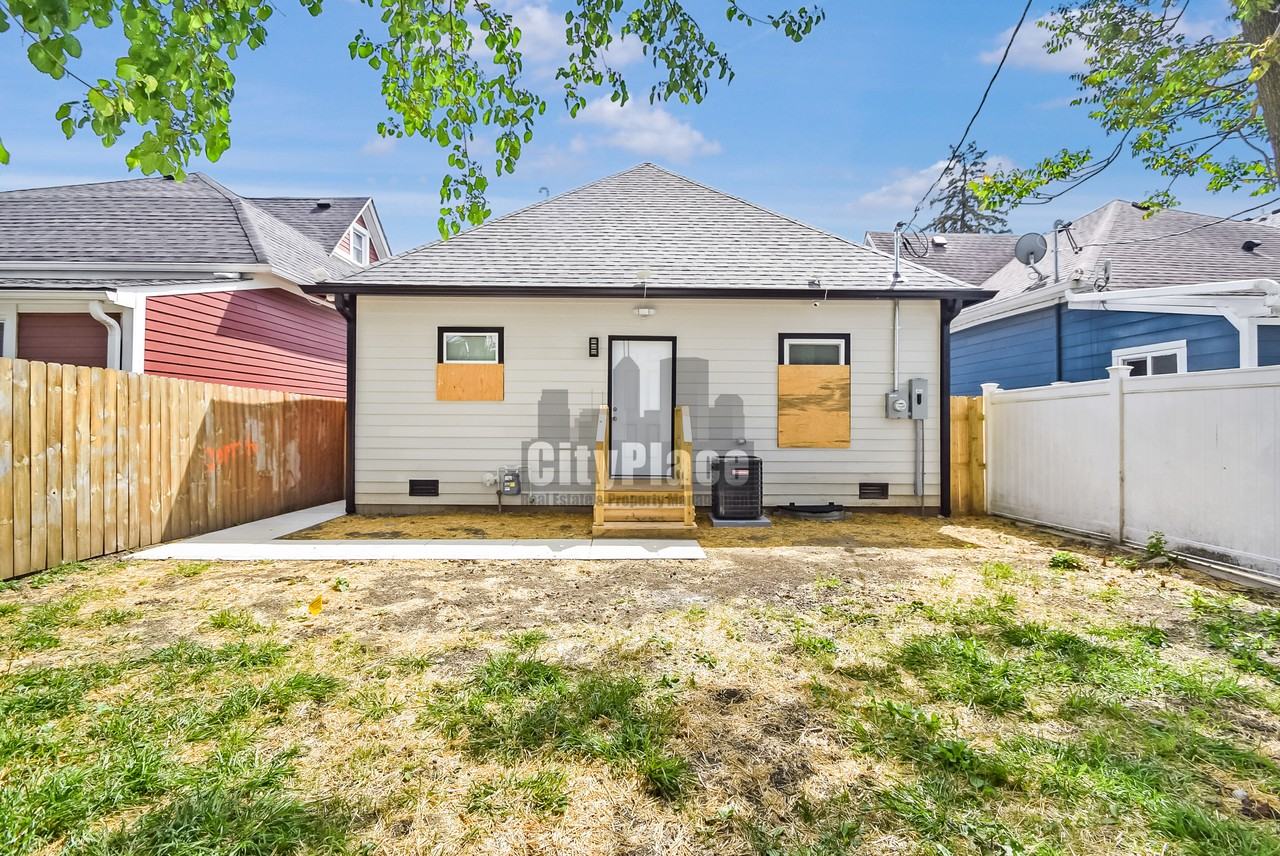 614 Parkway Ave - Photo 6 of 19