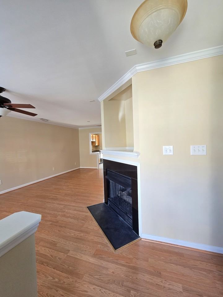 9819 Layla Ave - Photo 2 of 35