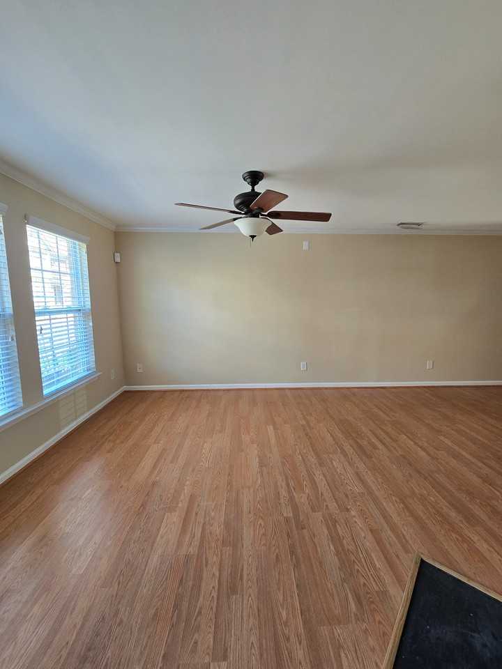 9819 Layla Ave - Photo 3 of 35