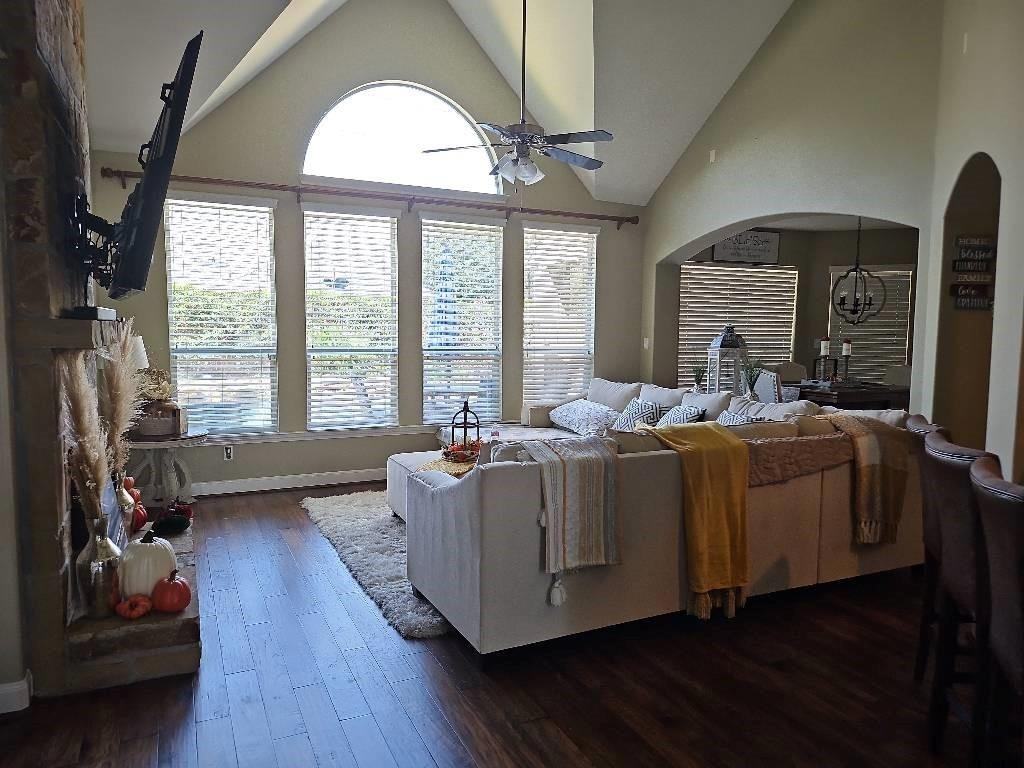 28602 Hayden Park Dr - Photo 6 of 8