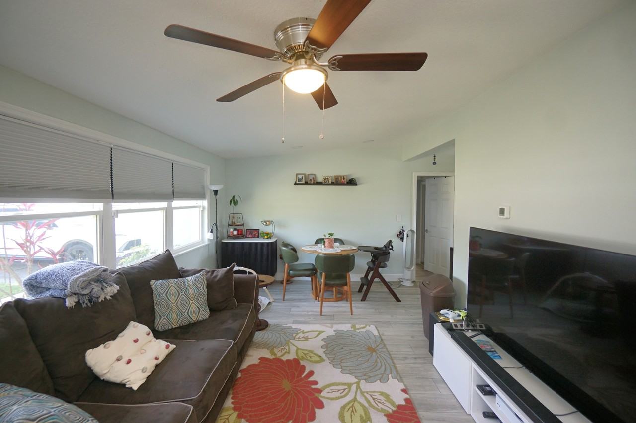 4108 W Montgomery Ter - Photo 4 of 19