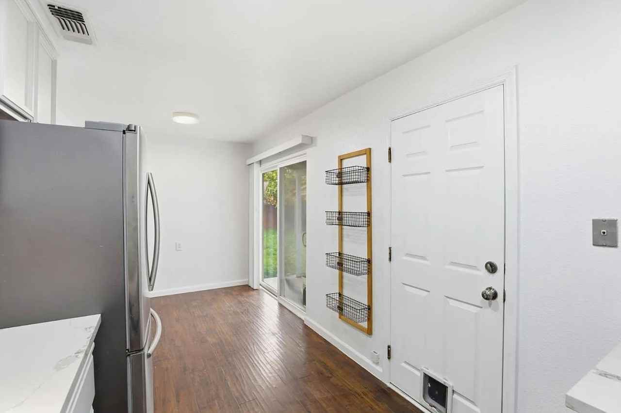 1336 Stephanie Ave - Photo 6 of 20