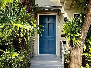 515 Rose Ave #1 - Photo 2 of 14