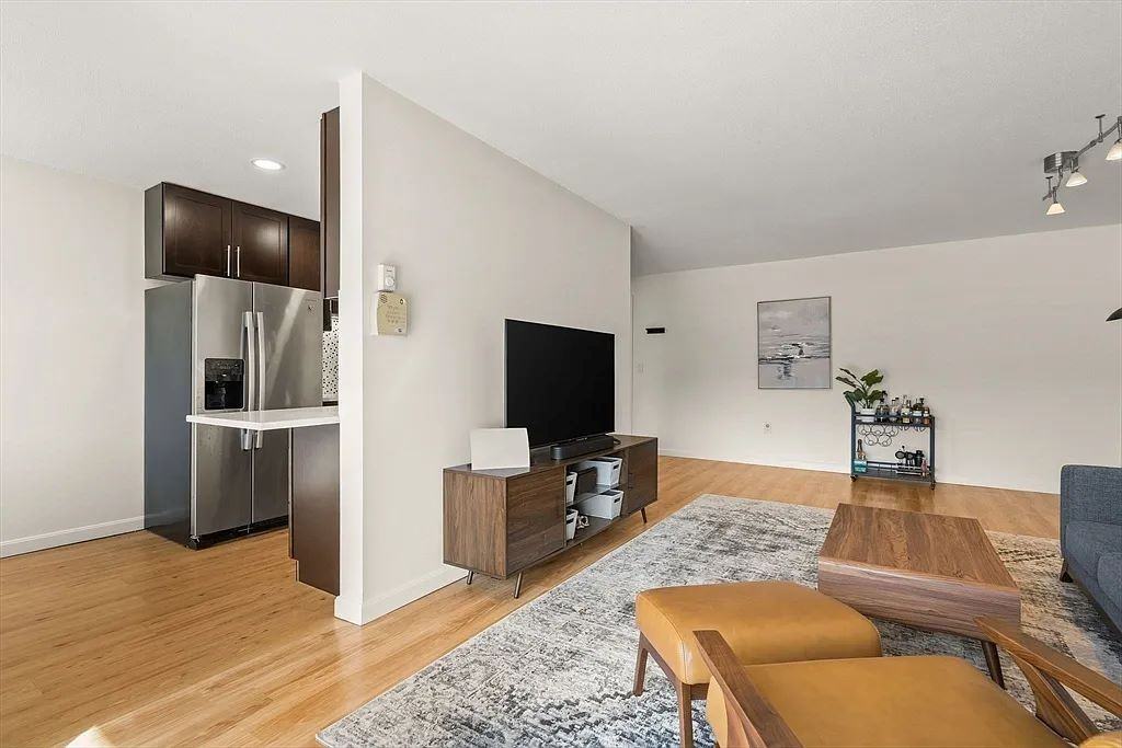 1206 Greendale Ave #217 - Photo 2 of 15