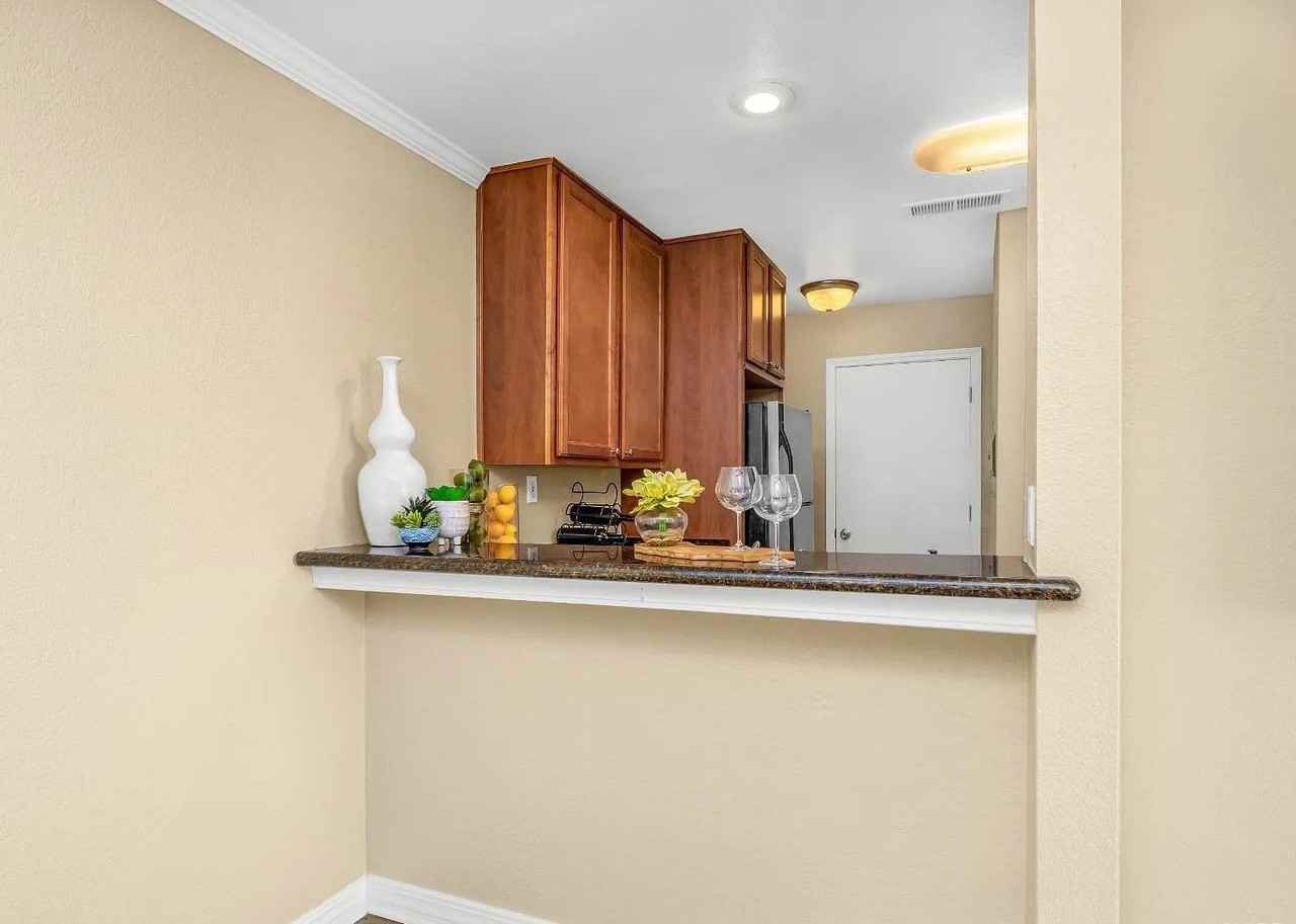 7166 N Fruit Ave #179 - Photo 3 of 15