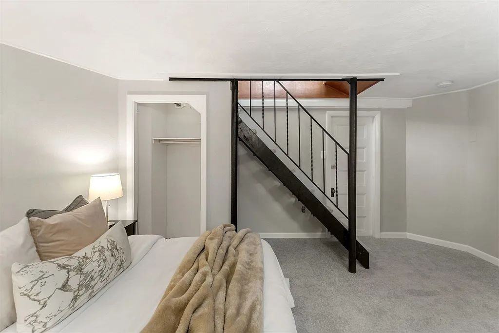 11 S Fairview St - Photo 4 of 13