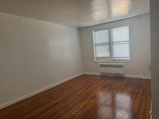 3727 86Th St - Photo 6 of 16