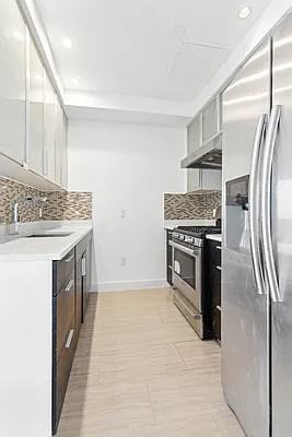 4235 Main St - Photo 3 of 10