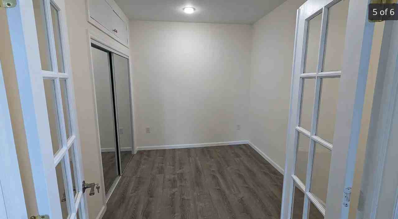 117 Shepherd Ave - Photo 5 of 6