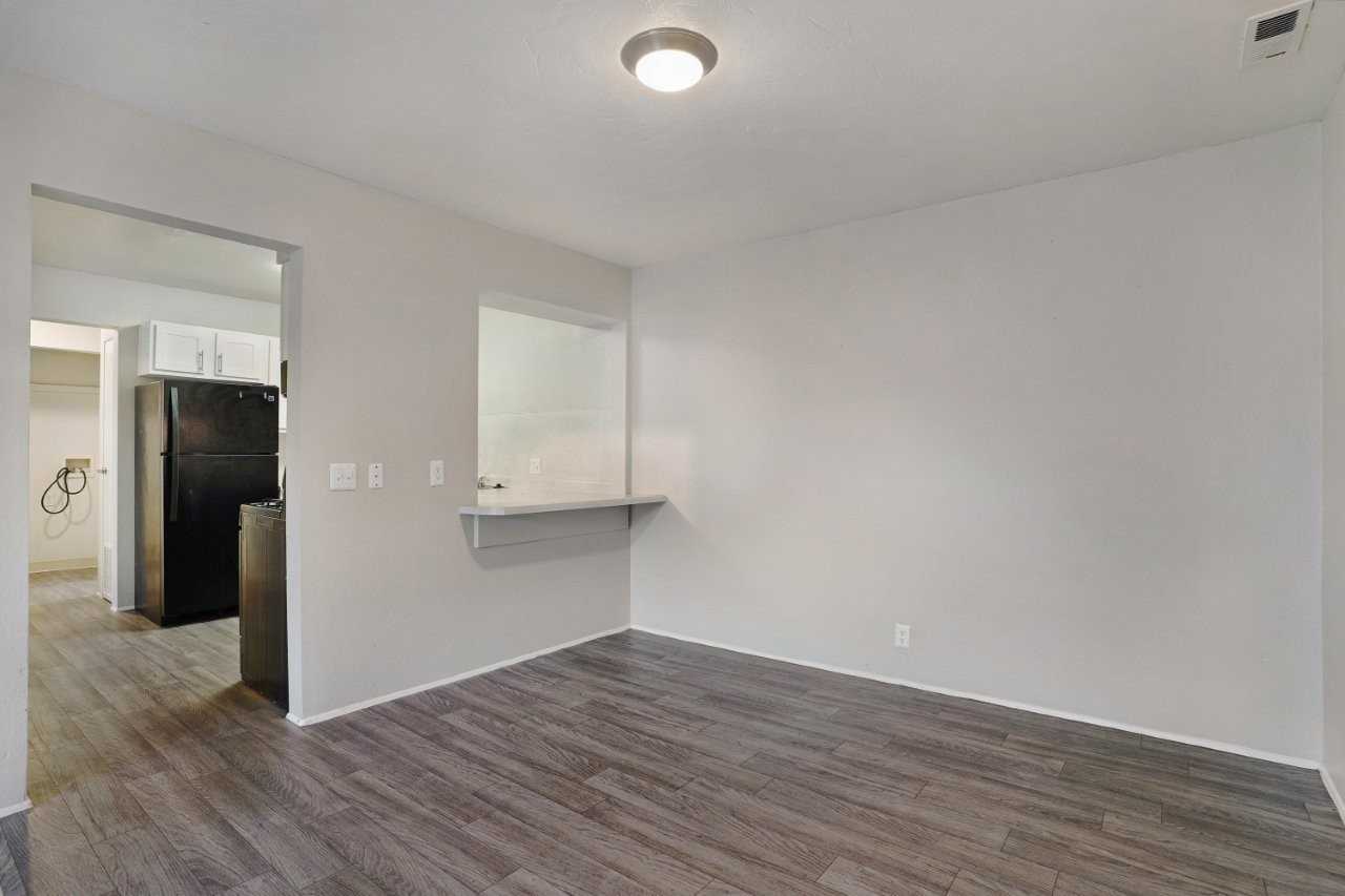 Villas at Vine - Photo 7 of 30