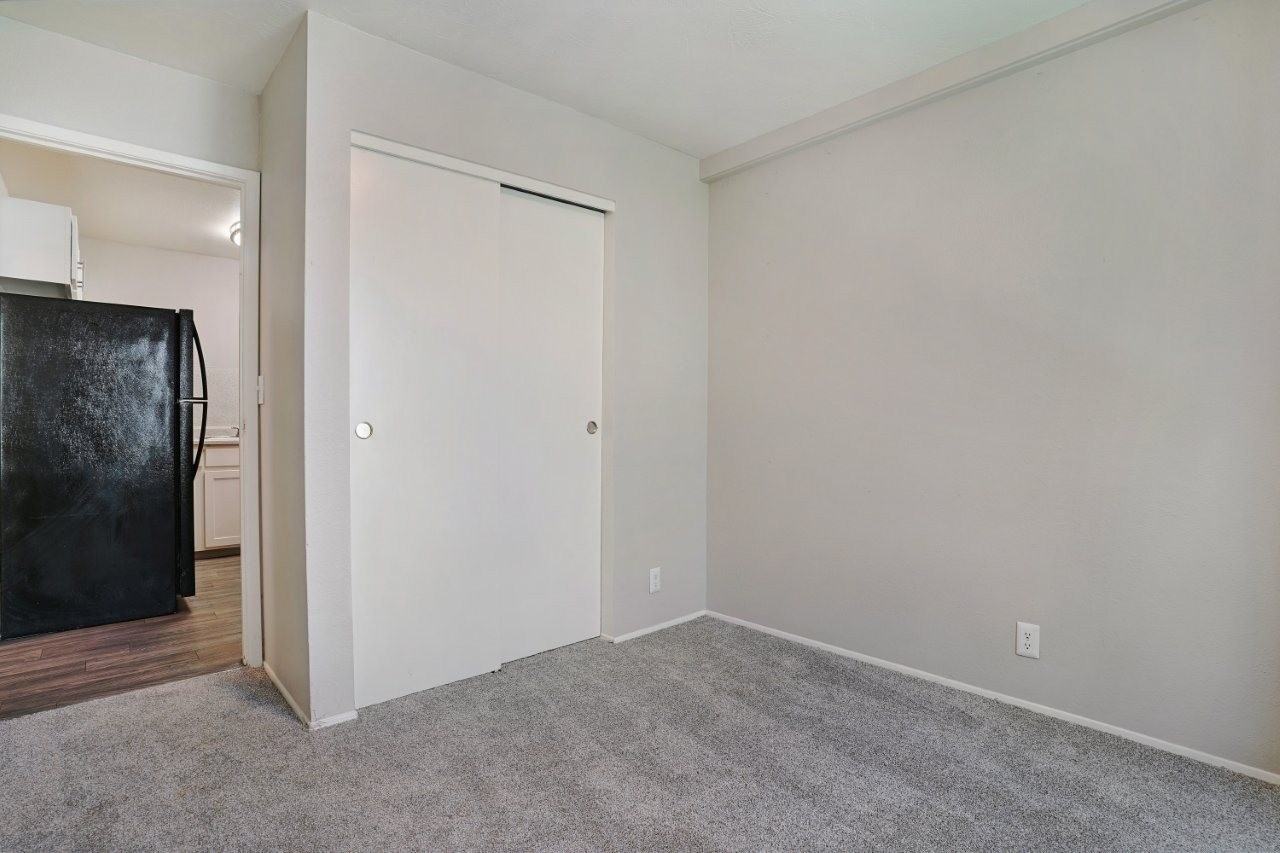 Villas at Vine - Photo 5 of 30