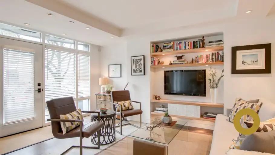 1608 Cypress St - Photo 2 of 19