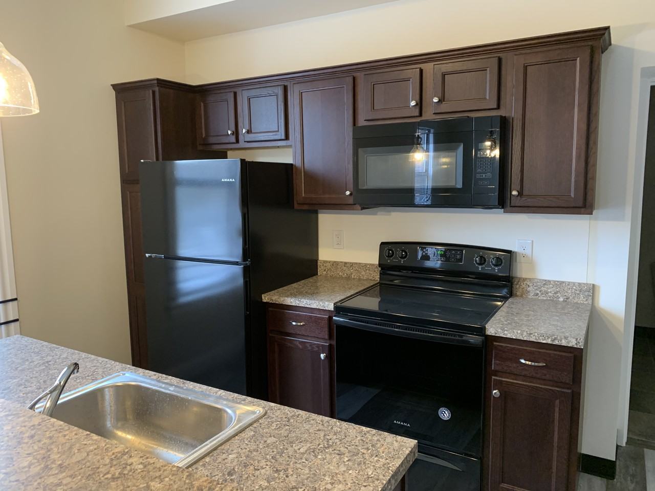 533 E Orange St #2A - Photo 2 of 14