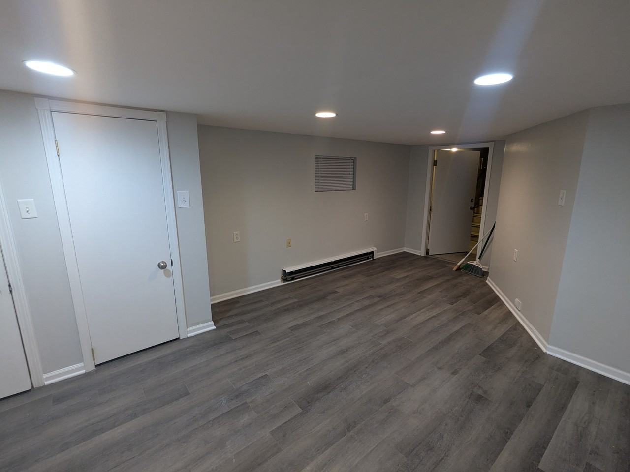 1952 S Chestnut St - Photo 6 of 15