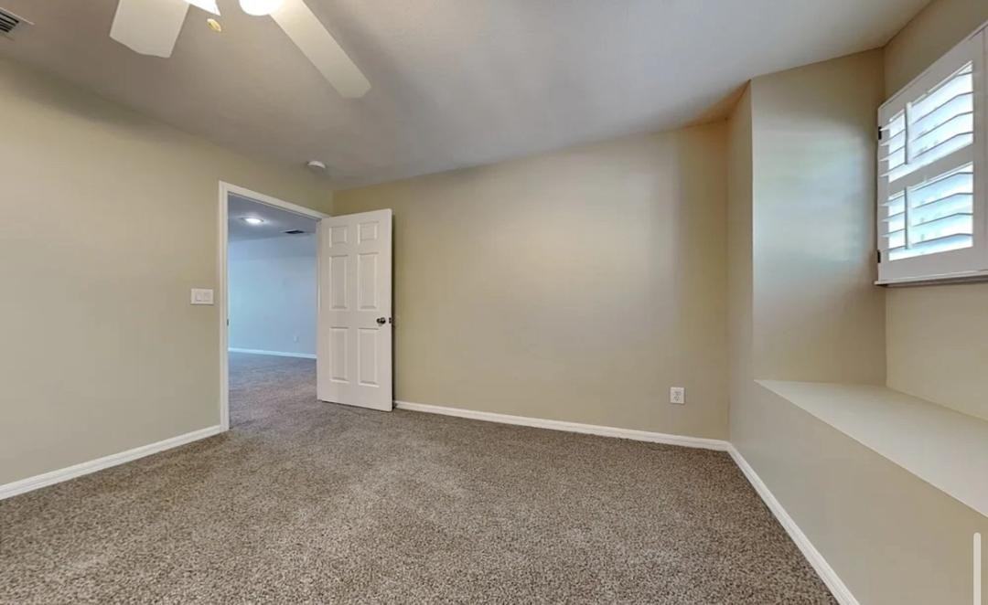 10828 Newbridge Dr #NA - Photo 6 of 9