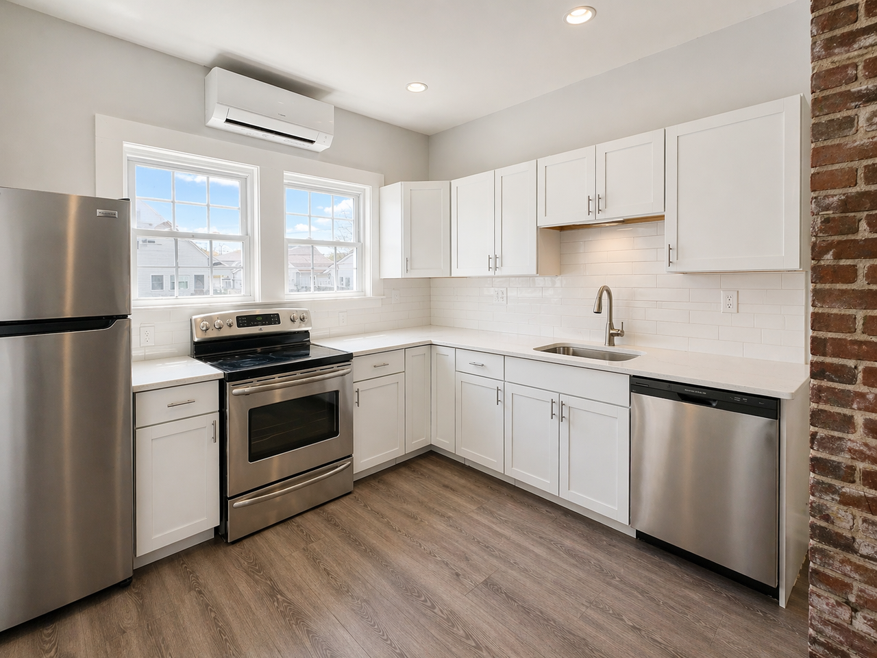 159 Parsons St #2 - Photo 2 of 17
