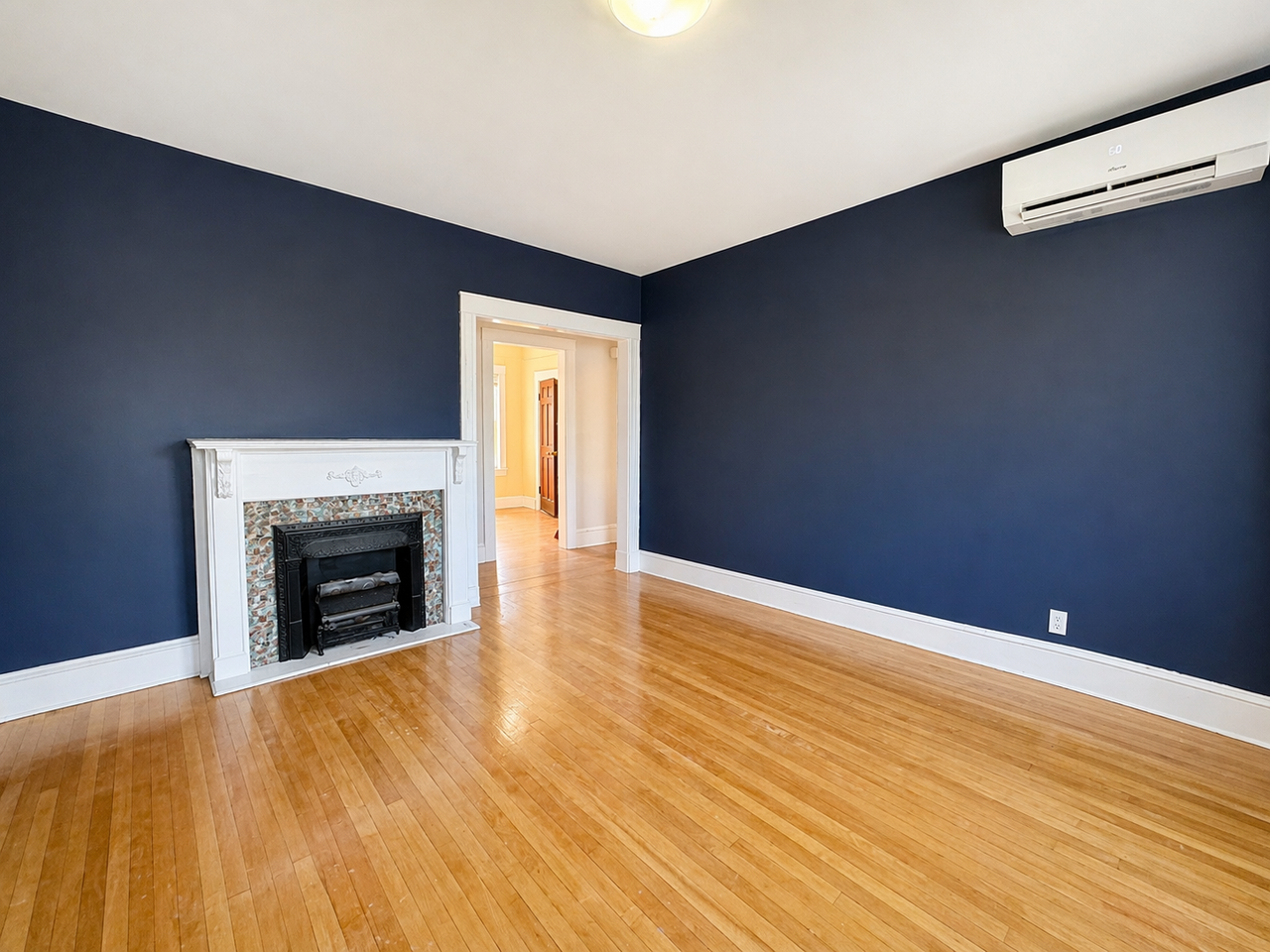 159 Parsons St #2 - Photo 5 of 17
