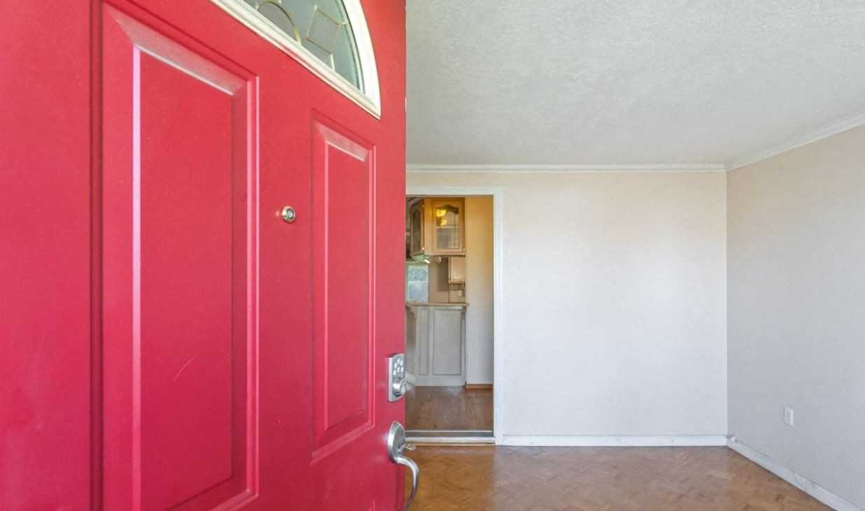 7952 Dominion Way - Photo 2 of 20