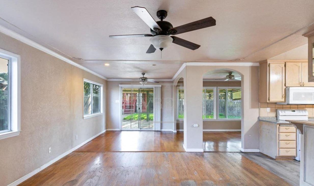 7952 Dominion Way - Photo 6 of 20