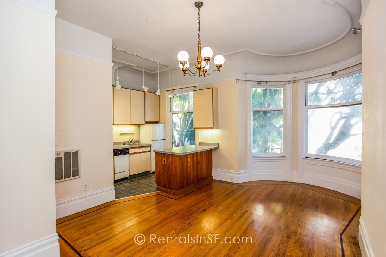 709 Fillmore St #1 - Photo 5 of 12