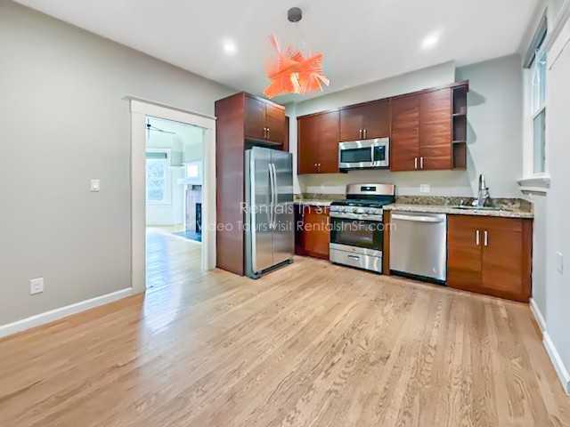 155 Eureka St #2 - Photo 2 of 11