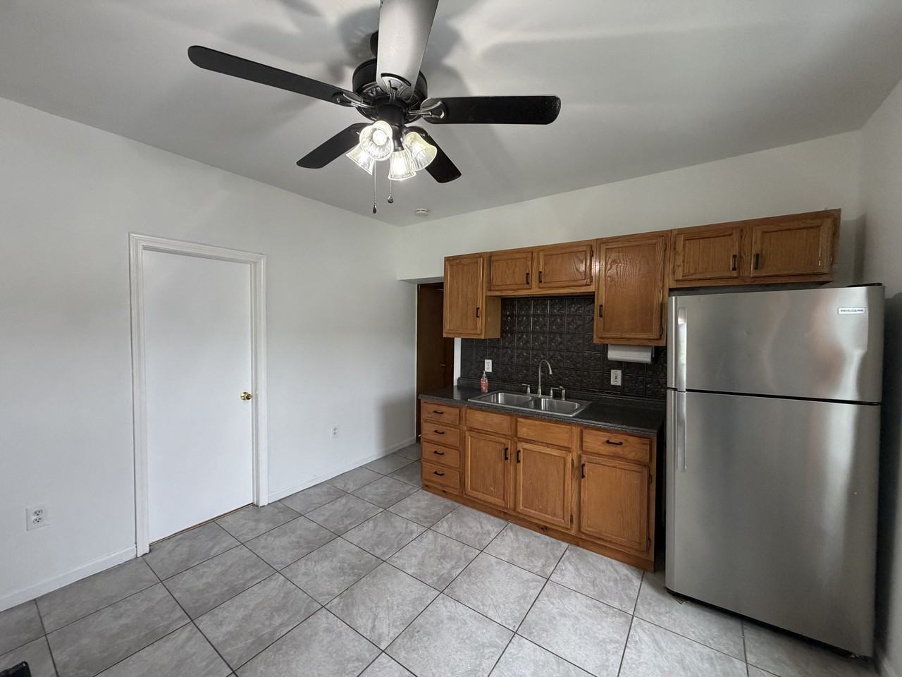 26 Abbott St #2