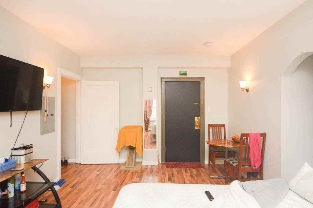 1710 W Estes Ave #P402 - Photo 6 of 14