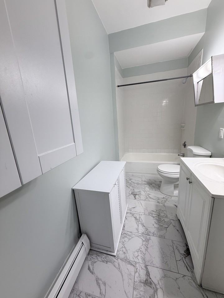 14 Mount Everett St #2 - Photo 3 of 11