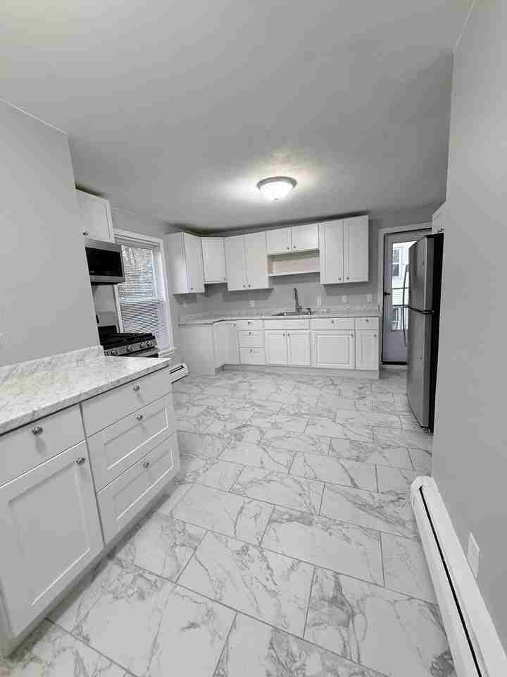 14 Mount Everett St #2 - Photo 6 of 11