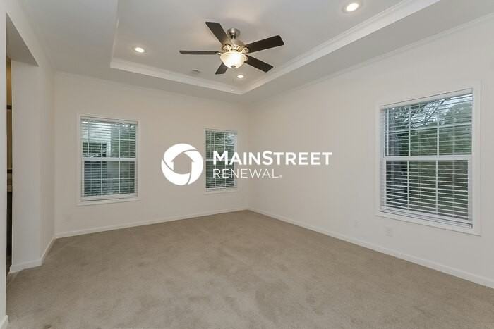 1349 Preston St S - Photo 6 of 16