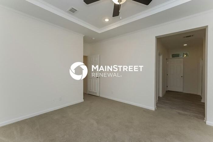 1349 Preston St S - Photo 7 of 16