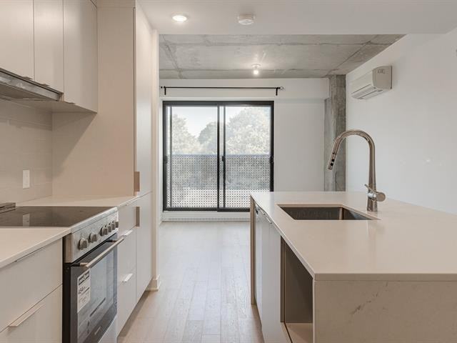 5227 Boulevard Décarie #406 - Photo 4 of 23