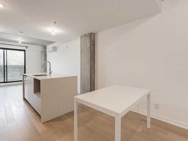 5227 Boulevard Décarie #406 - Photo 6 of 23