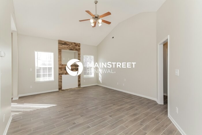 4323 Crystal Erica Ln - Photo 5 of 16