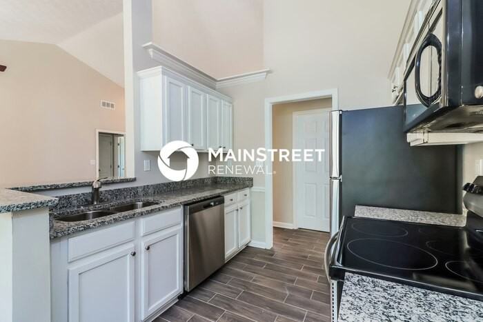 45 Ashley Way - Photo 7 of 16