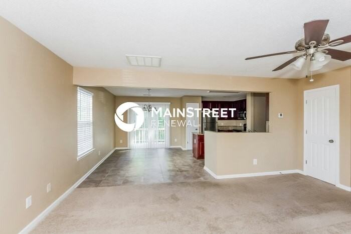 9818 Aviary Hill Way - Photo 4 of 15