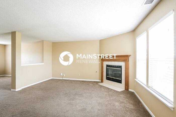 2114 Summer Breeze Way - Photo 6 of 17