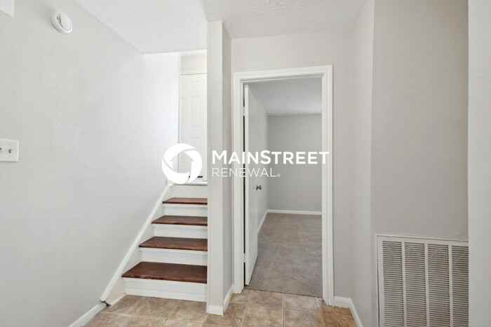 3423 Dryburgh Ct - Photo 6 of 17