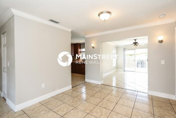 9611 Johnson St - Photo 7 of 16