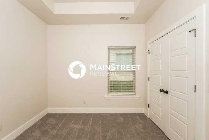 830 Kent Dr - Photo 5 of 17