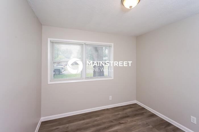 309 Downes Ln - Photo 7 of 15