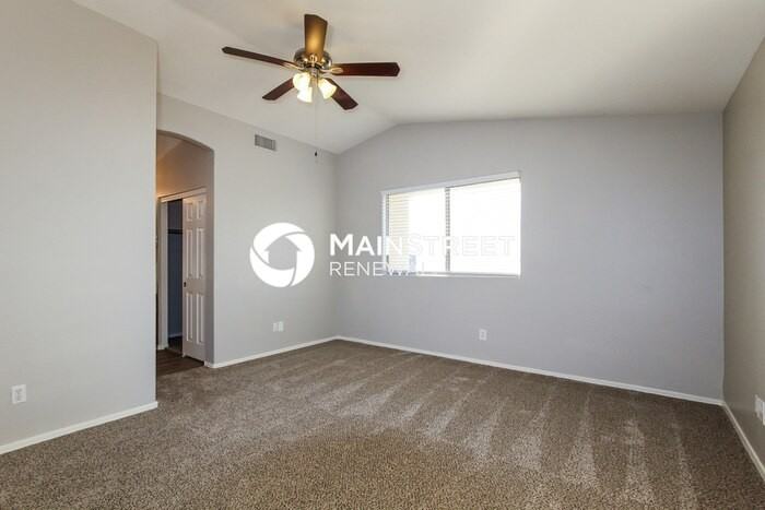 17647 N 167th Dr - Photo 6 of 16