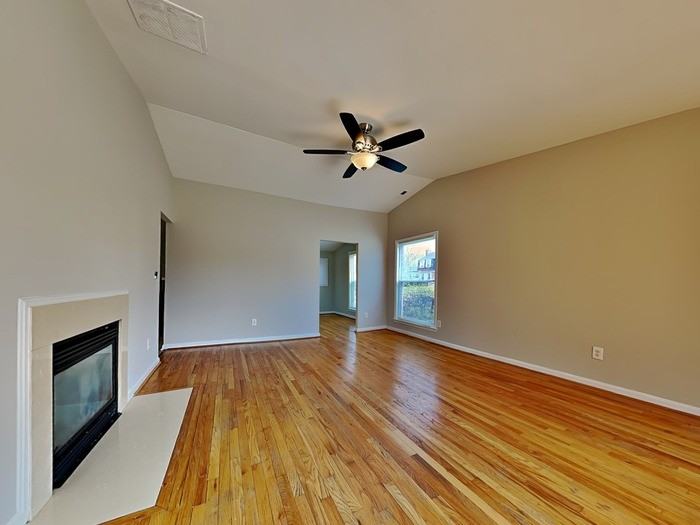 4108 Springsleigh Rd - Photo 6 of 23