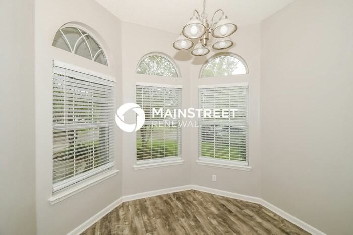 11280 Panther Creek Ct - Photo 7 of 16